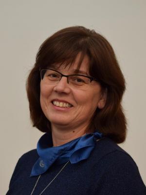 Dr. Kustár Zoltánné profilképe